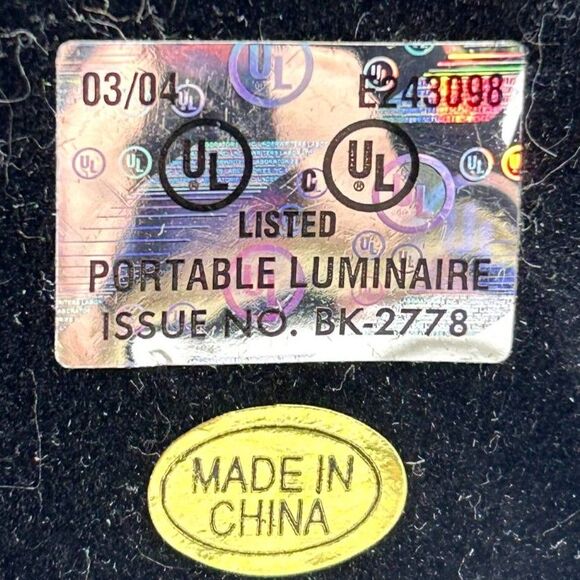 Collections Etc., Pink Vintage Victorian Ladies Boots & Hat Night Light Lamp - Picture 11 of 14